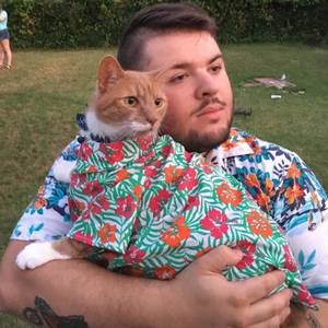 Meet your Posher, Bill